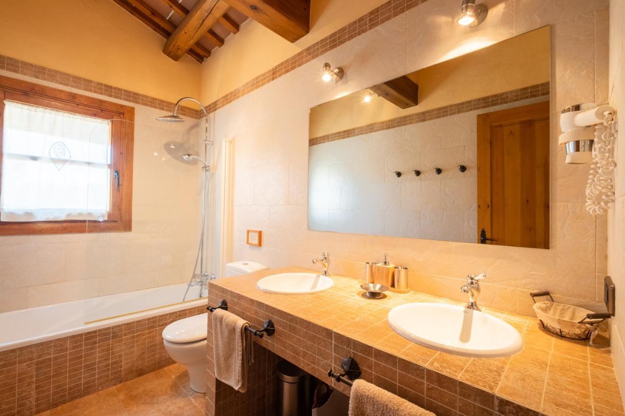 Calonge de Segarra Cal Ros Bed & Breakfast エクステリア 写真